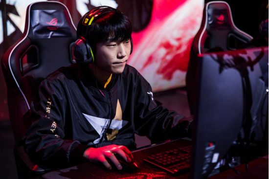 《无畏契约》与CS比赛的意外合作引发热议